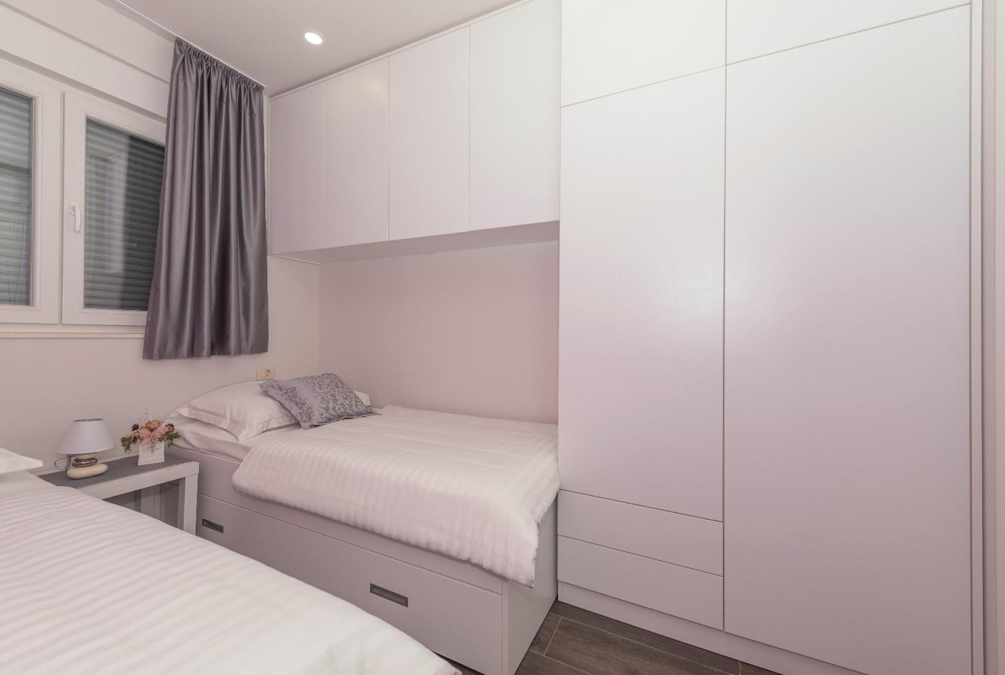 Kati Apartment Макарска Экстерьер фото